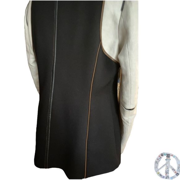 SOSKEN STUDIOS DESIGNED BY MARISA MINICUCCI- LINEN COTTON BLEND OVERSIZED BLAZER - Picture 8 of 15